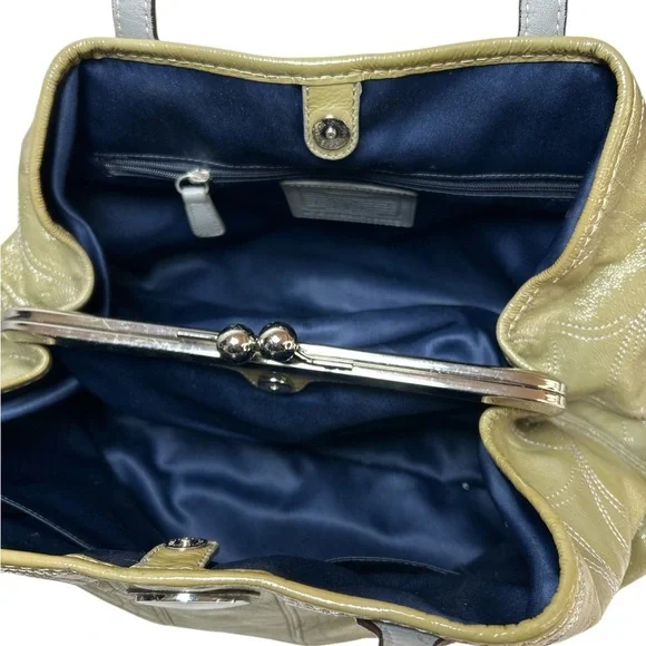 Coach Olive Green Vintage Leather Tote Bag - Picture 9 of 10